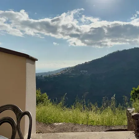 Feriehus Marroas Ponta do Sol (Madeira)